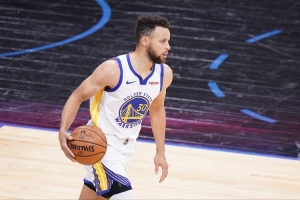 库里：我们需要有信心的球员 轮到他们终结时他们能够完成进攻