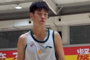 王马连线U22广东全运男篮将与各省份强队硬碰硬 冲击领奖台