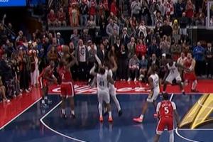 冷血机器人！莱昂纳德左侧45°角点飞两人 中距离压哨绝杀鹈鹕！