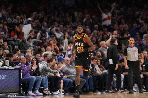 太阳主帅谈罗伊斯-奥尼尔防文班：无论什么挑战 他都准备好去迎接