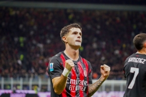 记者：普利西奇恢复健康可以出战帕尔马，希门尼斯将休息一段时间