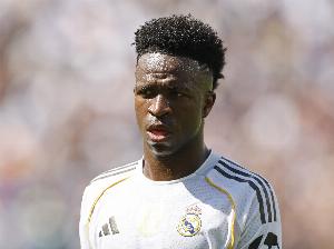 六台记者：维尼修斯下赛季留队可能性很低，皇马至少要价1.5亿欧